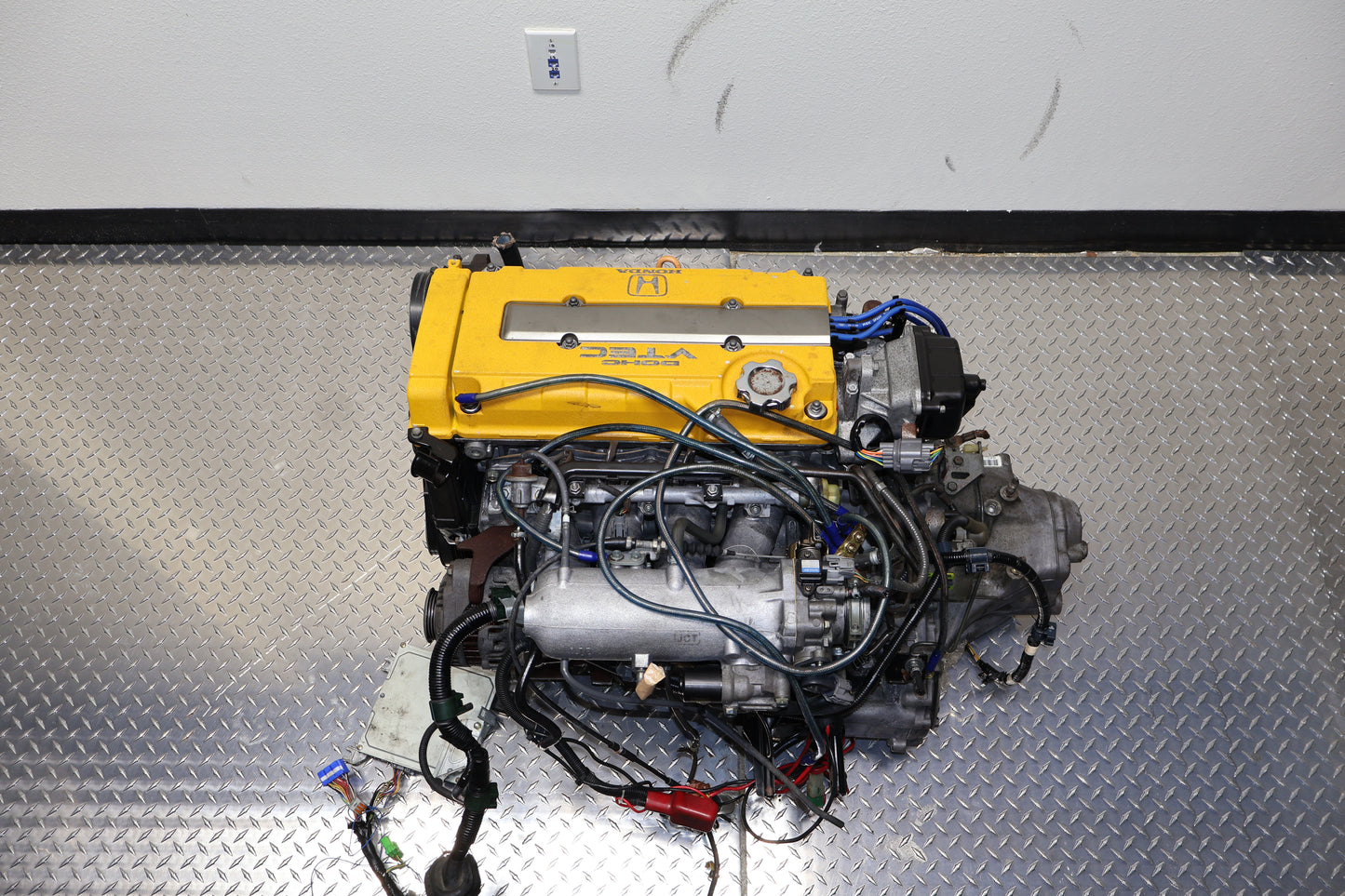 1996-2000 Honda Civic Complete Swap JDM B16B Type R Engine & 5-Speed LSD Transmission