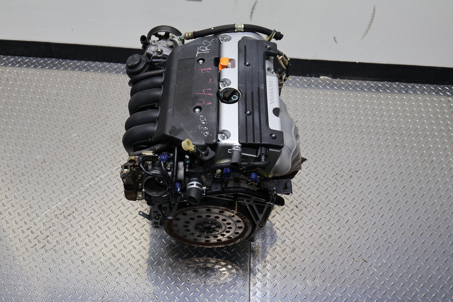 2002-2006 Honda CR-V JDM K24A Motor | 2.4L Inline-4 DOHC i-VTEC Engine K24A1
