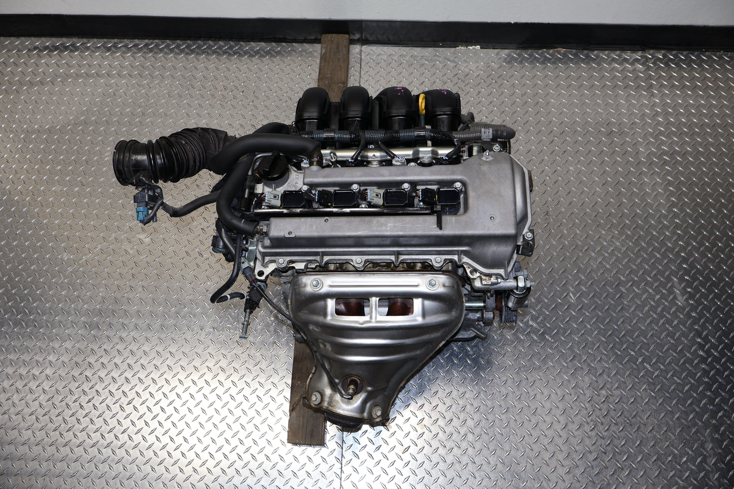 JDM 2000-2005 Pontiac Vibe Base 1.8L DOHC VVT-i Engine – 1ZZ-FE (≈ 38K miles)