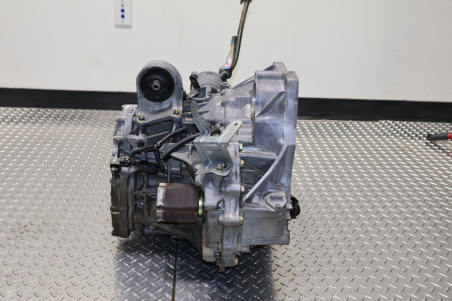 2002-2006 Nissan Altima Automatic Transmission FWD JDM QR25DE