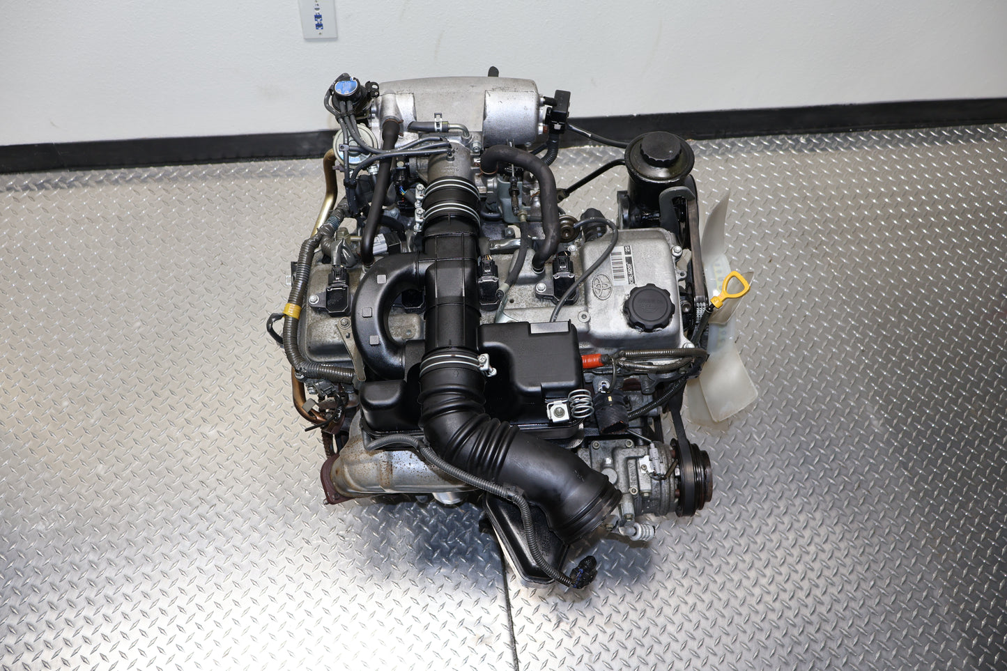 1997-2004 Toyota Tacoma JDM 3RZ-FE Motor | 2.7L Inline-4 DOHC Coil Type Engine