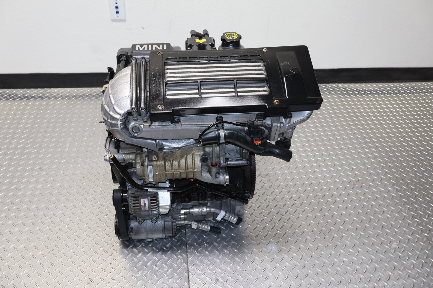 JDM 2002 - 2006 MINI COOPER S 1.6L SOHC SUPERCHARGED ENGINE