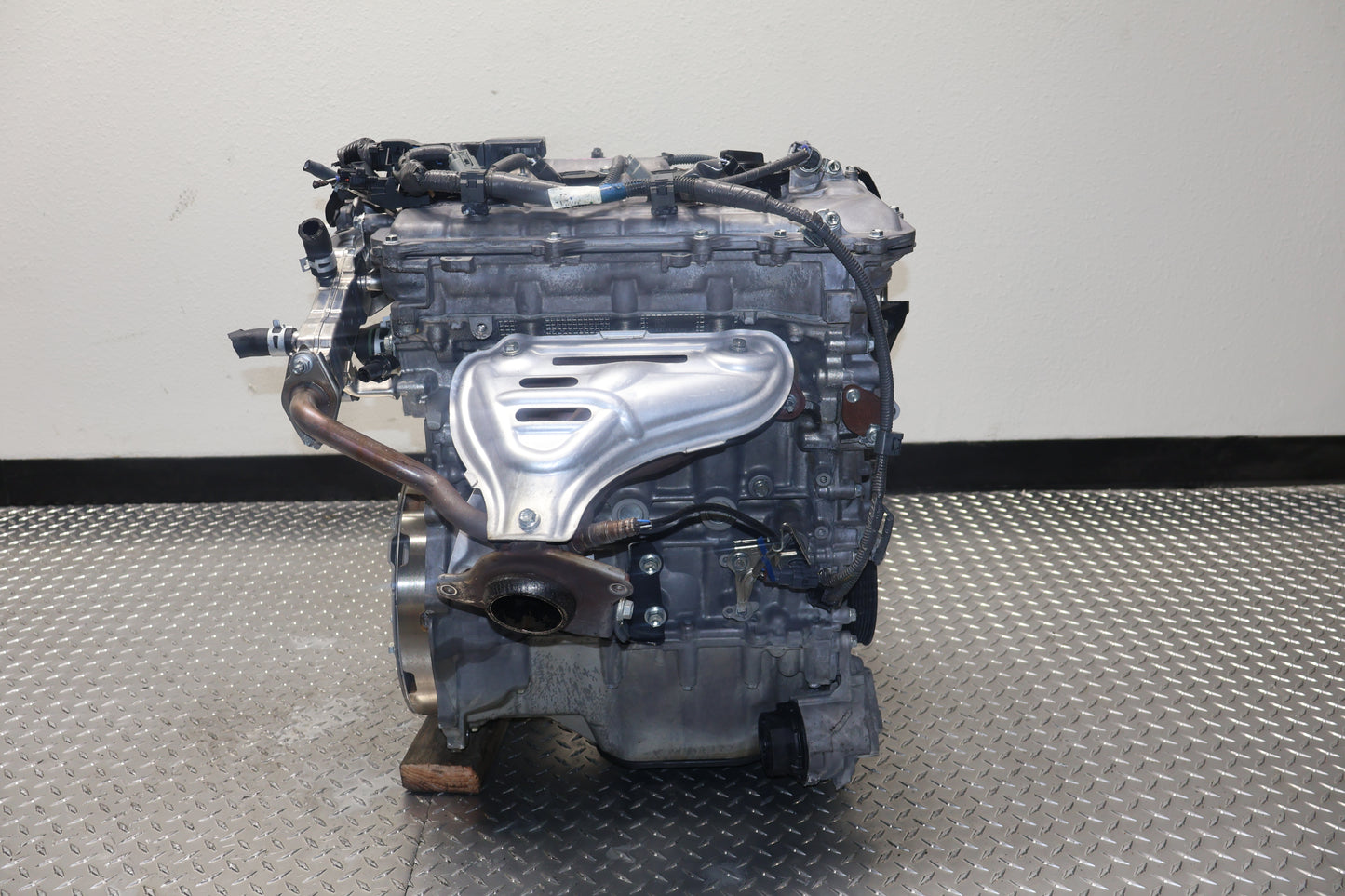 JDM 2ZR-FXE 1.8L Hybrid Engine – 2010–2015 Toyota Prius / 2011–2017 Lexus CT200h