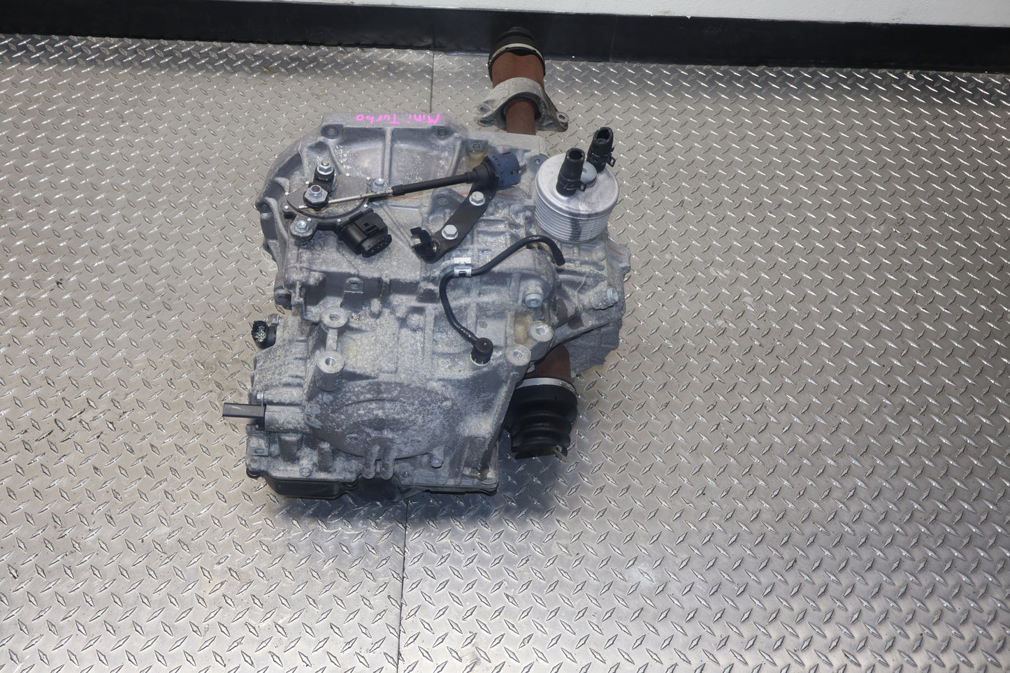 2007–2010 Mini Cooper S 1.6L Turbo 6-Speed Auto Trans