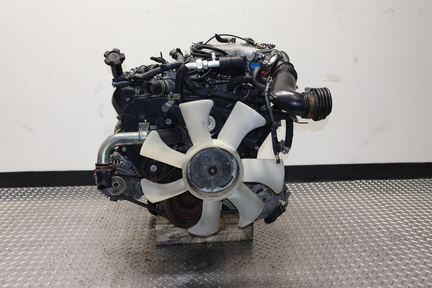 1999-2004 Nissan Frontier VG33E 3.3L JDM Engine