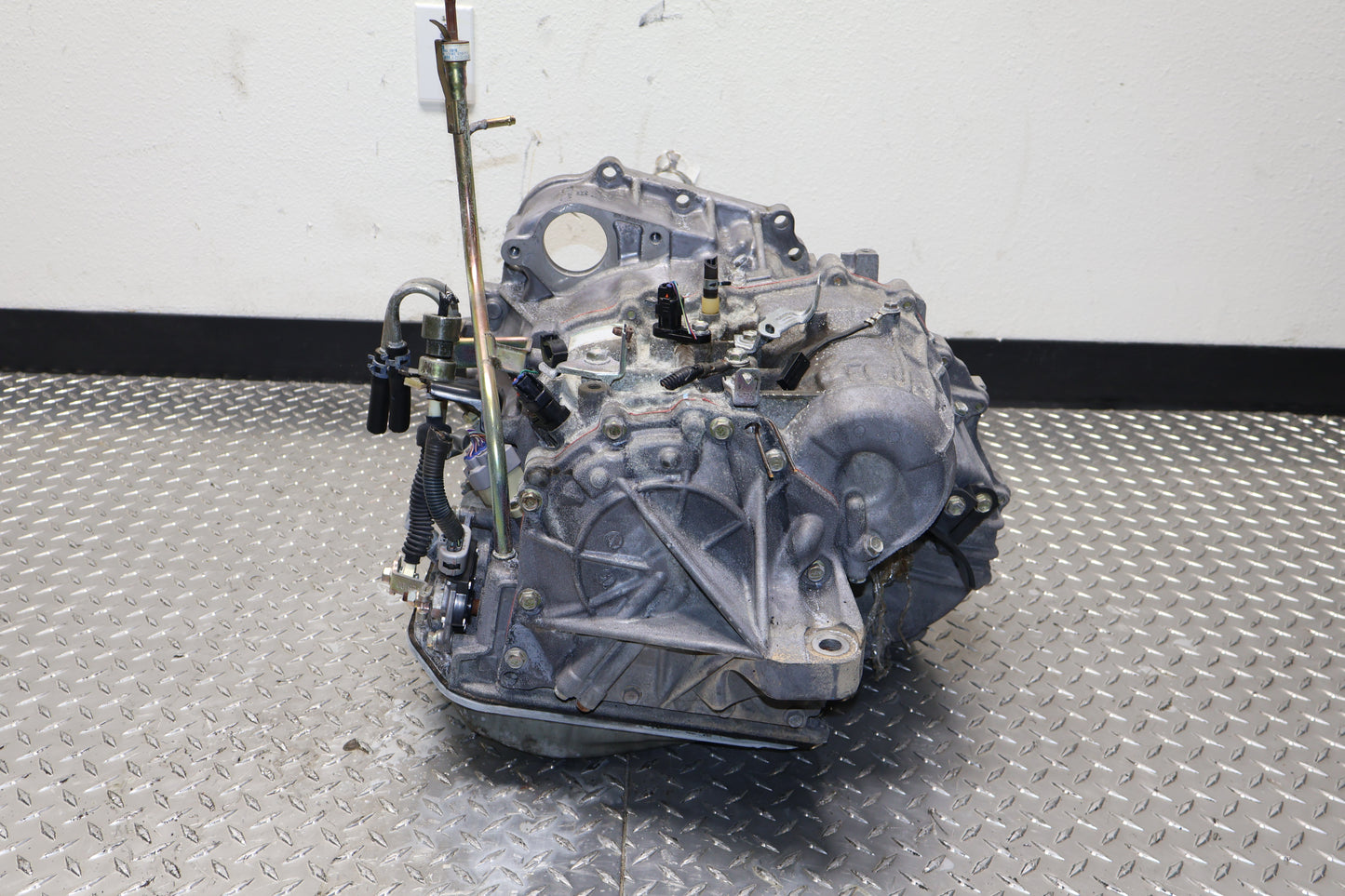 2002-2004 Toyota Camry JDM 2AZ-FE | 2.4L Automatic 4 Speed Transmission U241E
