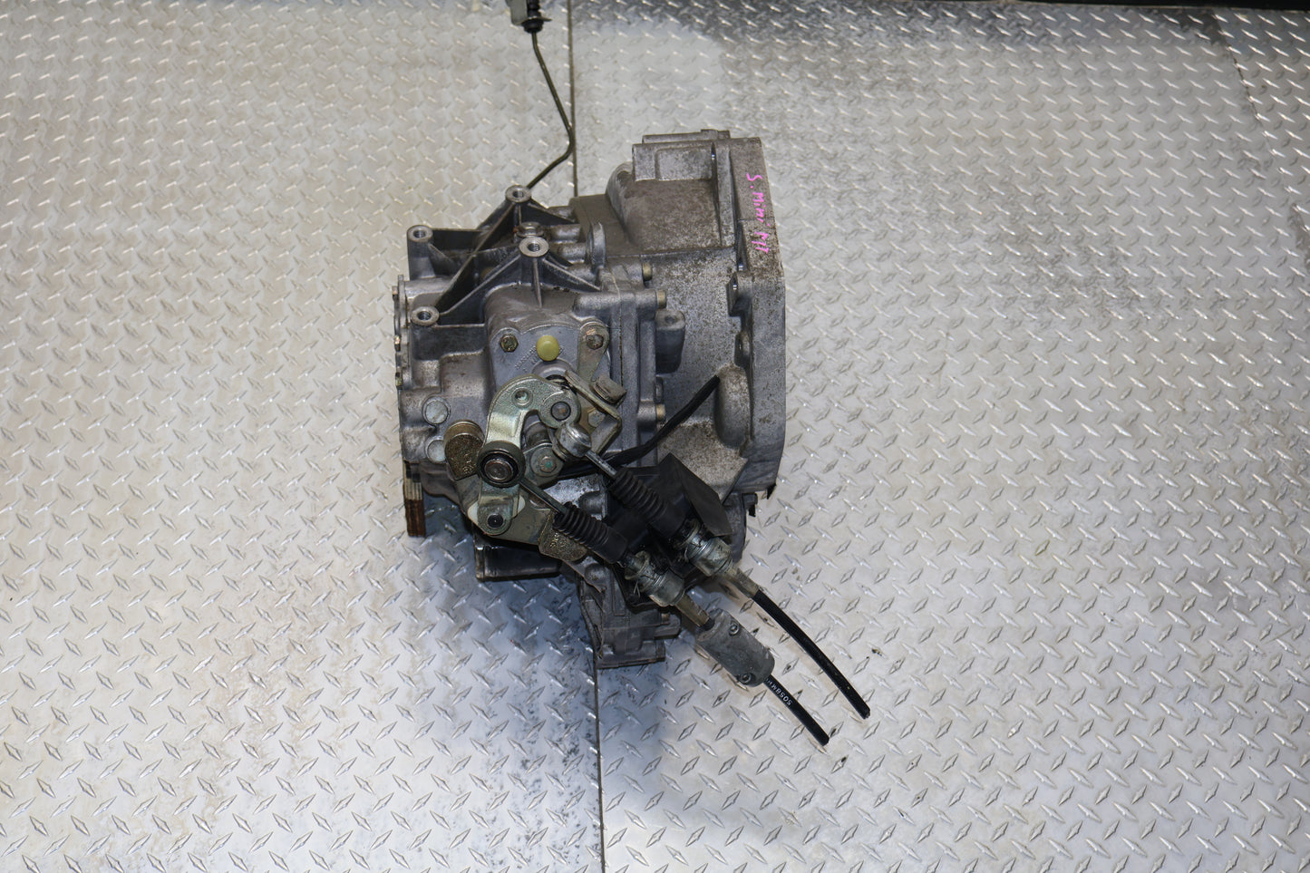 2002-2006 Mini Cooper S 6-Speed Manual Trans