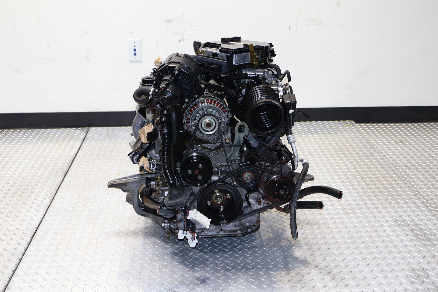 JDM Mazda RX-8 13B 1.3L Rotary Engine & 6-Speed MT