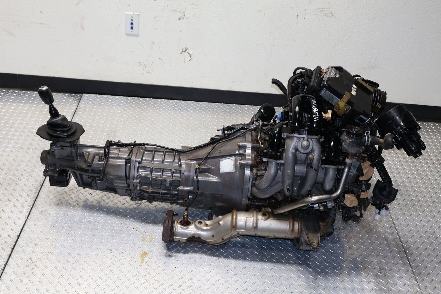 JDM Mazda RX-8 13B 1.3L Rotary Engine & 6-Speed MT
