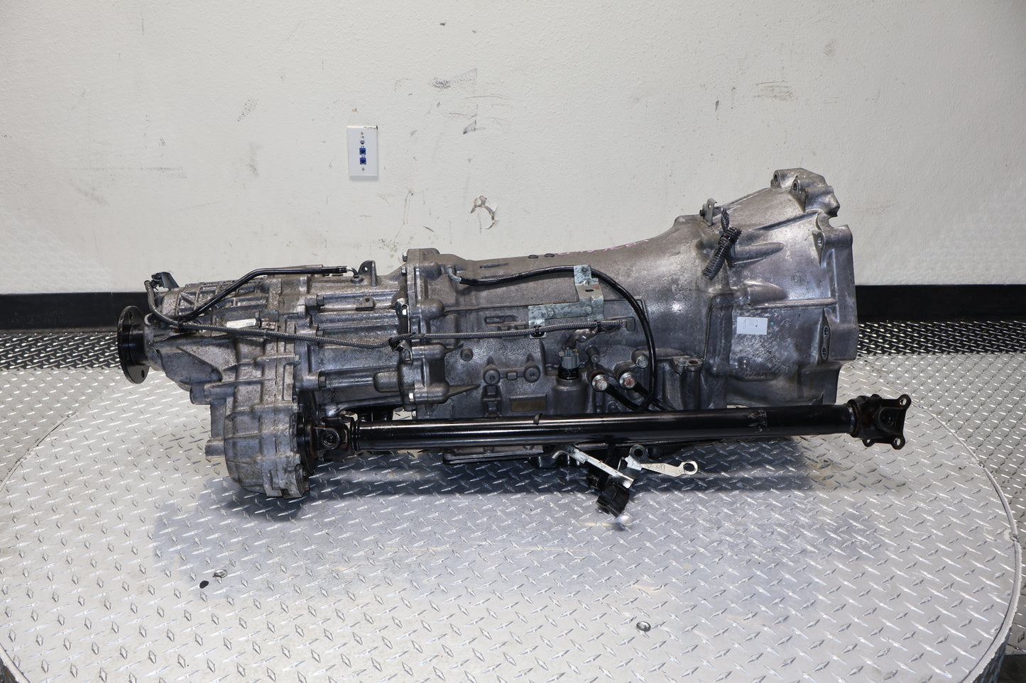 2014 2015 2016 2017 2018 2019 2020 Infiniti Q60 3.0T AWD Automatic Transmission JDM VR30