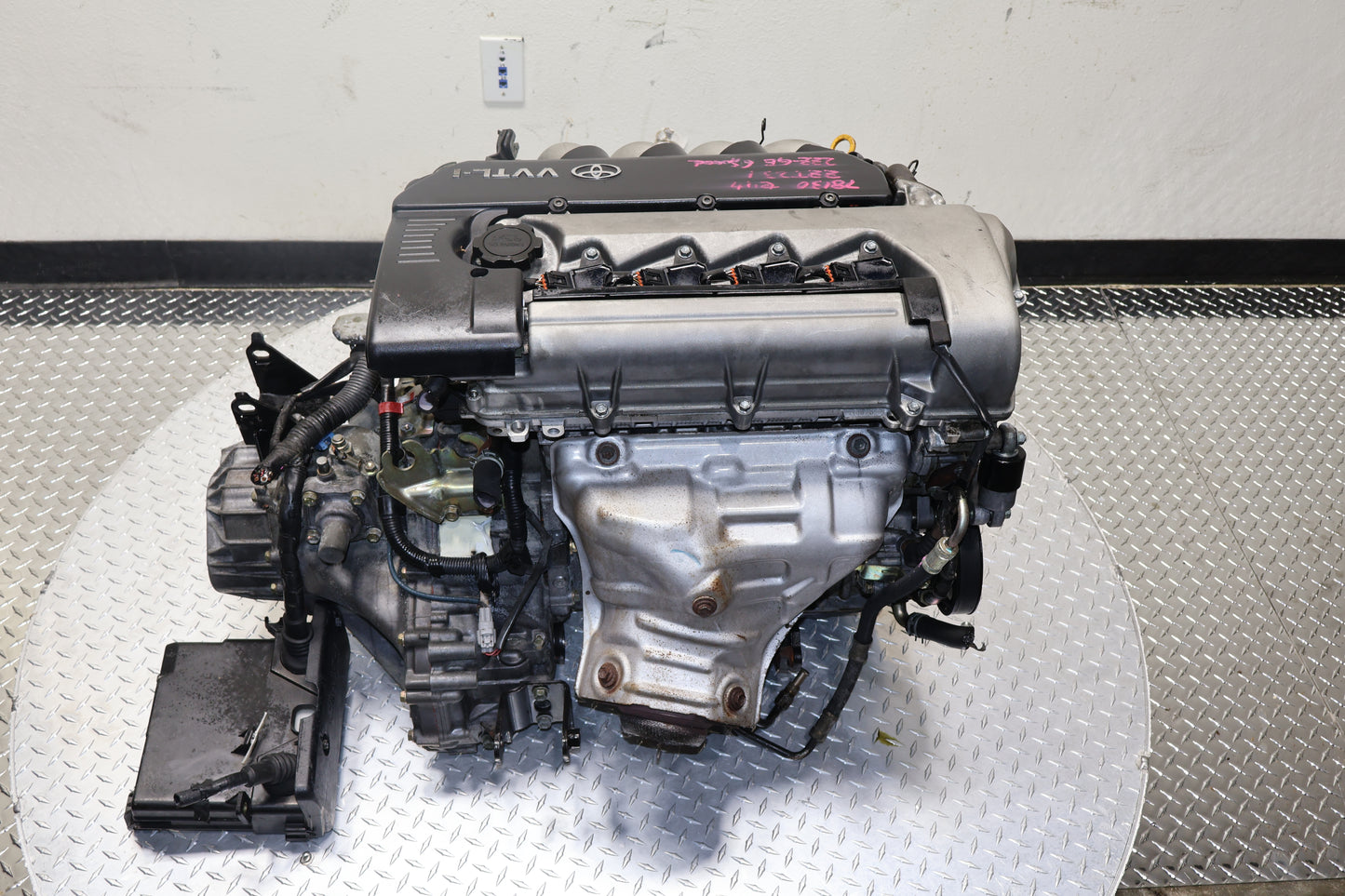 2000-2005 Toyota Celica GTS Engine & 6speed Manual Trans JDM 1.8L 2ZZ VVTL-i