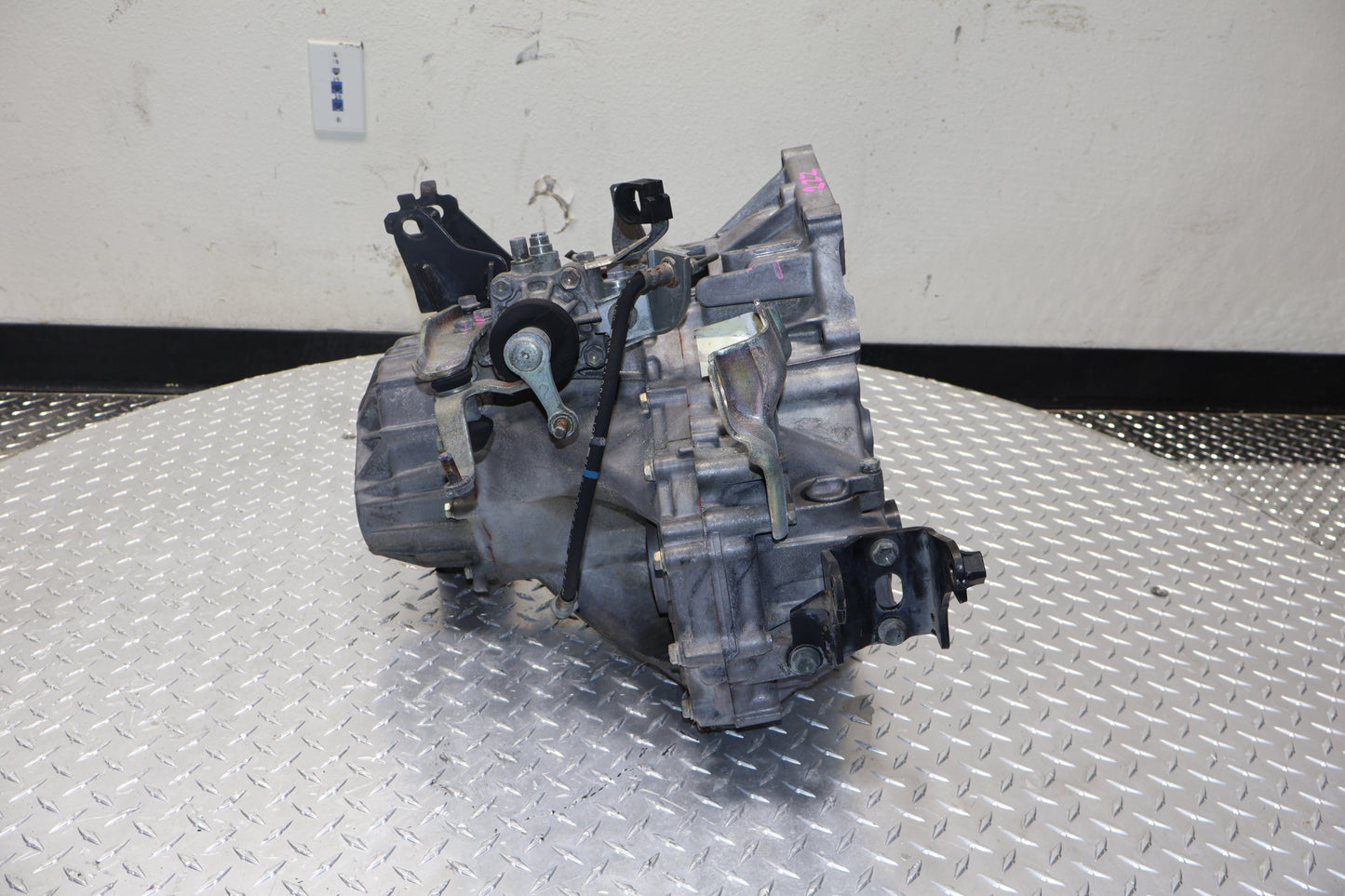 2005 - 2006 Toyota Corolla XRS JDM 2ZZ-GE | 1.8L 6 Speed Manual Transmission