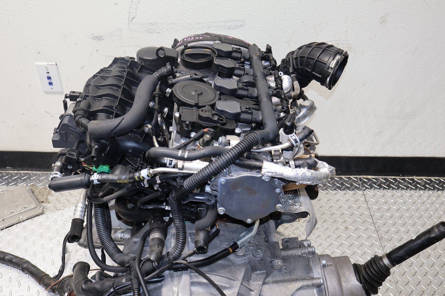 2009 2010 2011 2012 Audi A4 2.0L TFSI Engine & Transmission Complete Swap