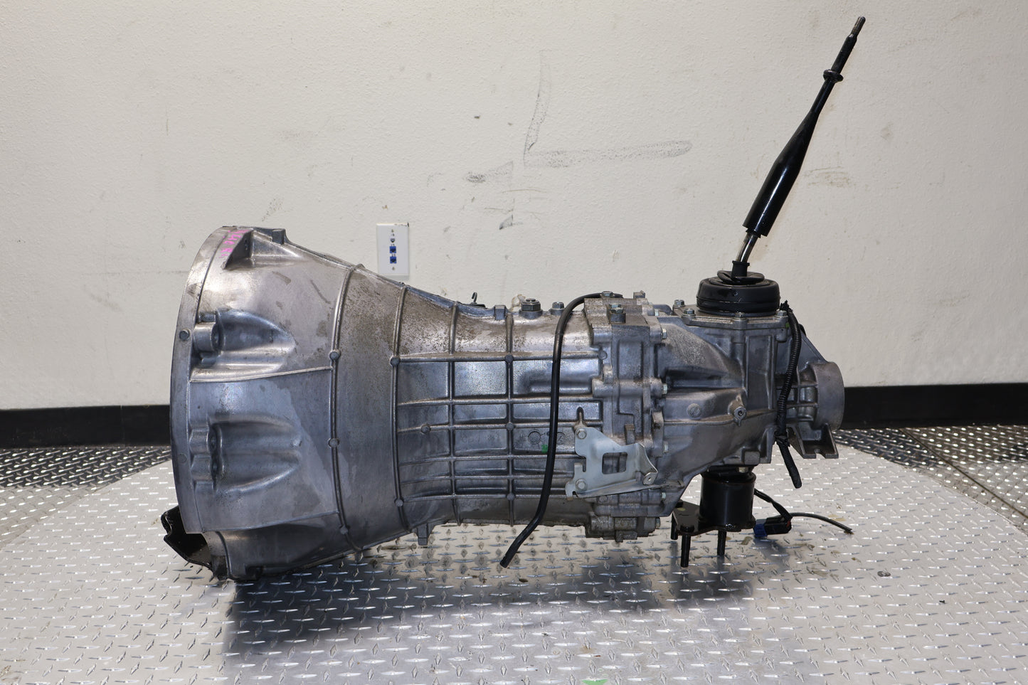 2005-2018 Nissan Frontier / Xterra 4.0 L V6 6-Speed Manual Transmission 2WD