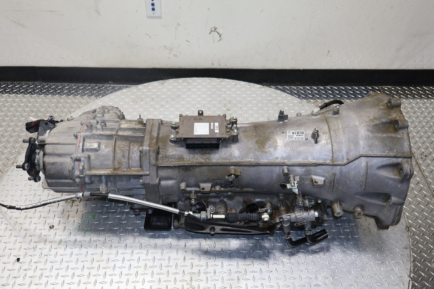 2022-2024 Toyota Tundra 3.5L 4WD 10-Speed Automatic Transmission Assembly – Part #35060-0C010 / 35050-0C010
