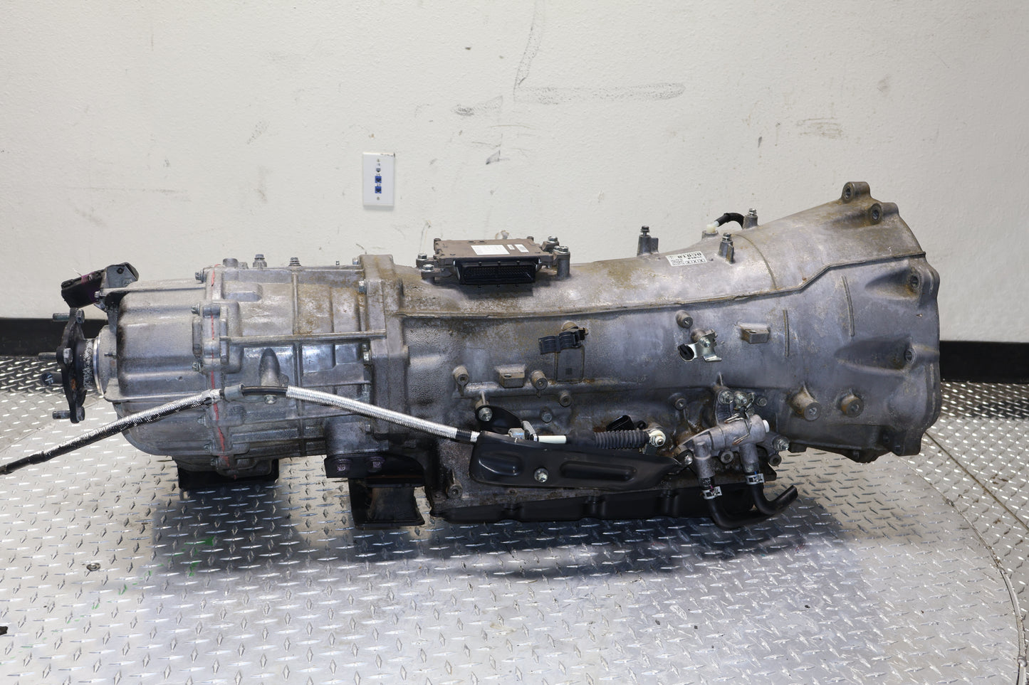2022-2024 Toyota Tundra 3.5L 4WD 10-Speed Automatic Transmission Assembly – Part #35060-0C010 / 35050-0C010