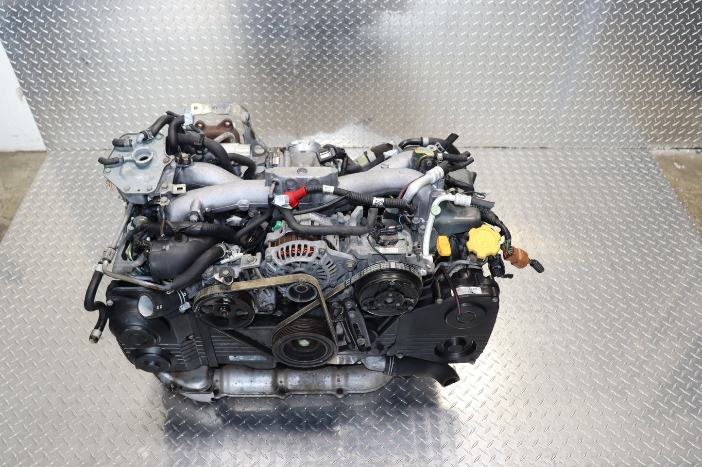 2002-2005 Subaru Impreza WRX Engine JDM EJ205 2.0L AVCS ENGINE DOHC