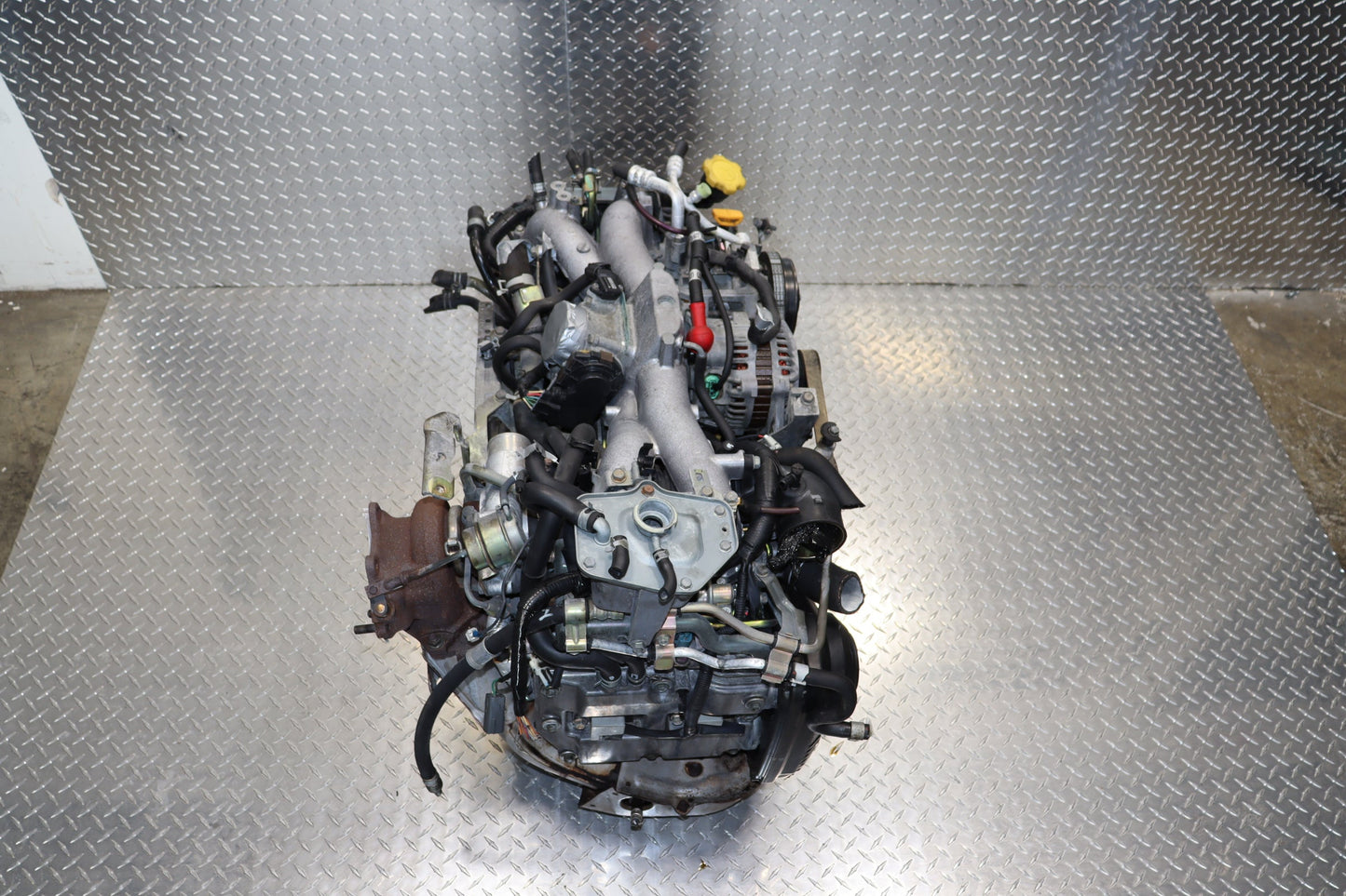 2002-2005 Subaru Impreza WRX Engine JDM EJ205 2.0L AVCS ENGINE DOHC