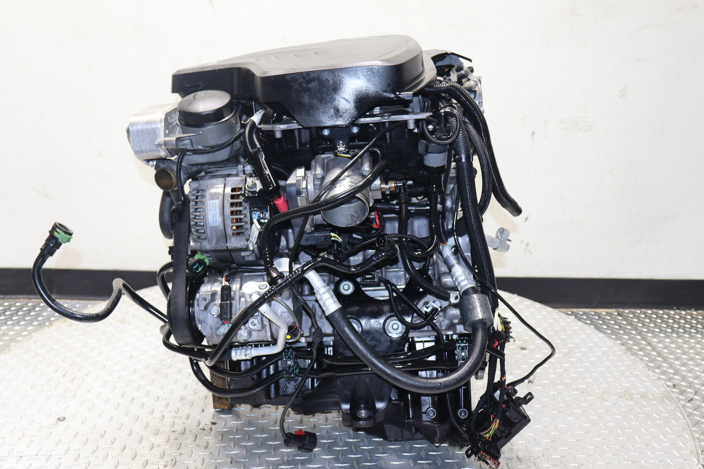 2012-2015 BMW 320i / 328i xDrive N20 Engine | 2.0L DOHC Inline-4 Twin Power Turbo Motor F30