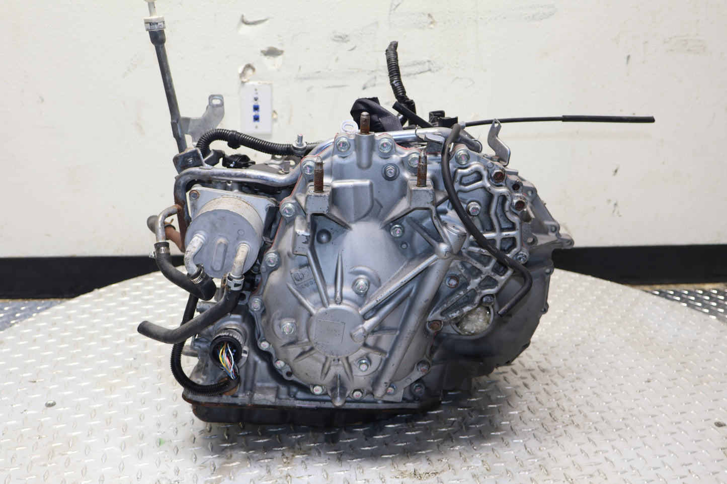 2008 2009 2010 2011 2012 2013 Mitsubishi Outlander 2.4L Automatic AWD CVT Transmission JDM 4B12