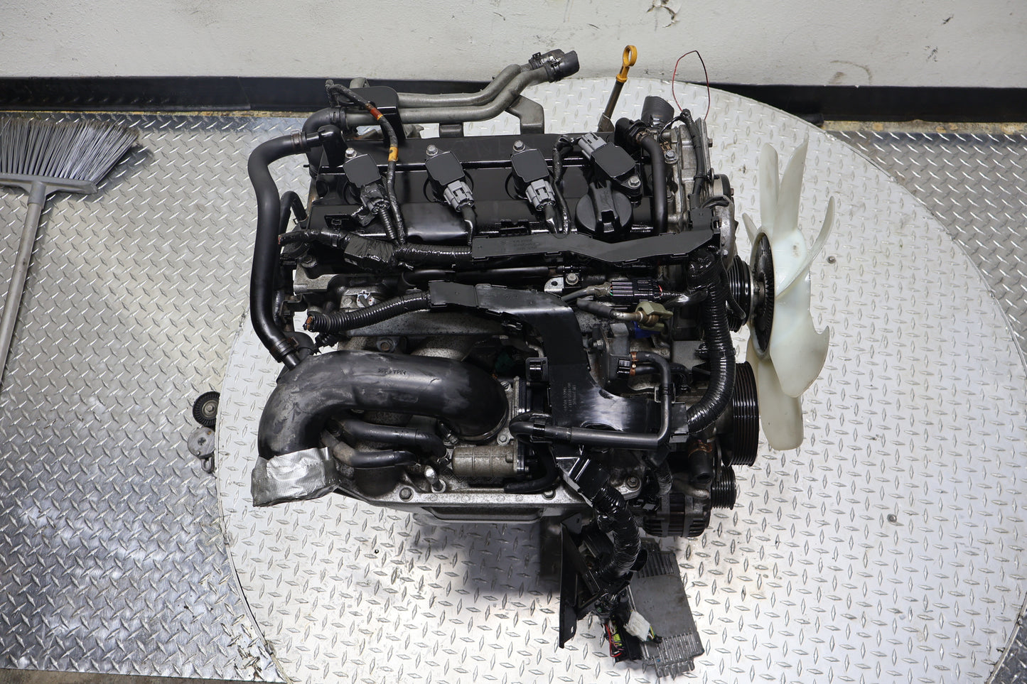 2005-2019 Nissan Frontier 2.5L Engine JDM QR25DE 4-Cylinder DOHC Replacement Motor