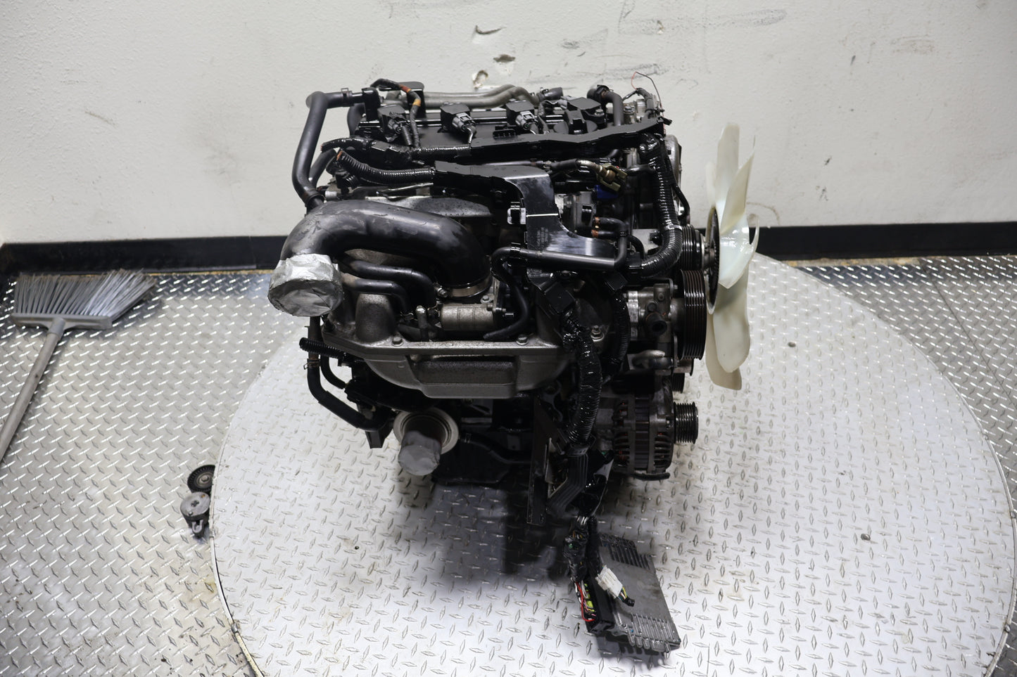2005-2019 Nissan Frontier 2.5L Engine JDM QR25DE 4-Cylinder DOHC Replacement Motor