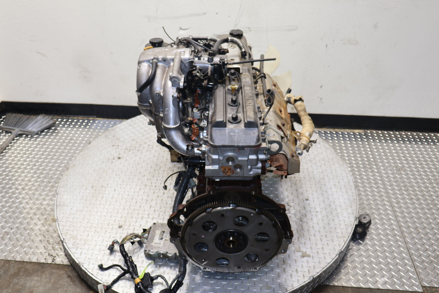 1995 1996 1997 Toyota Land Cruiser 4.5L Inline-6 DOHC 24V Distributor Engine JDM 1FZ-FE