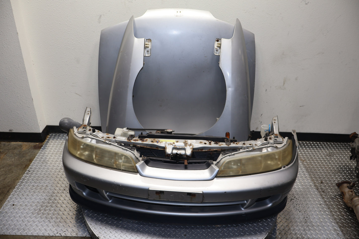 1996-2001 Honda/Acura Integra DC2/DB8 JDM Complete Front-End Nose Cut Assembly