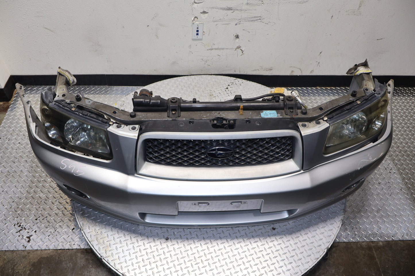 2003-2005 Subaru Forester XT SG5 Complete JDM Front End Nose Cut Assembly