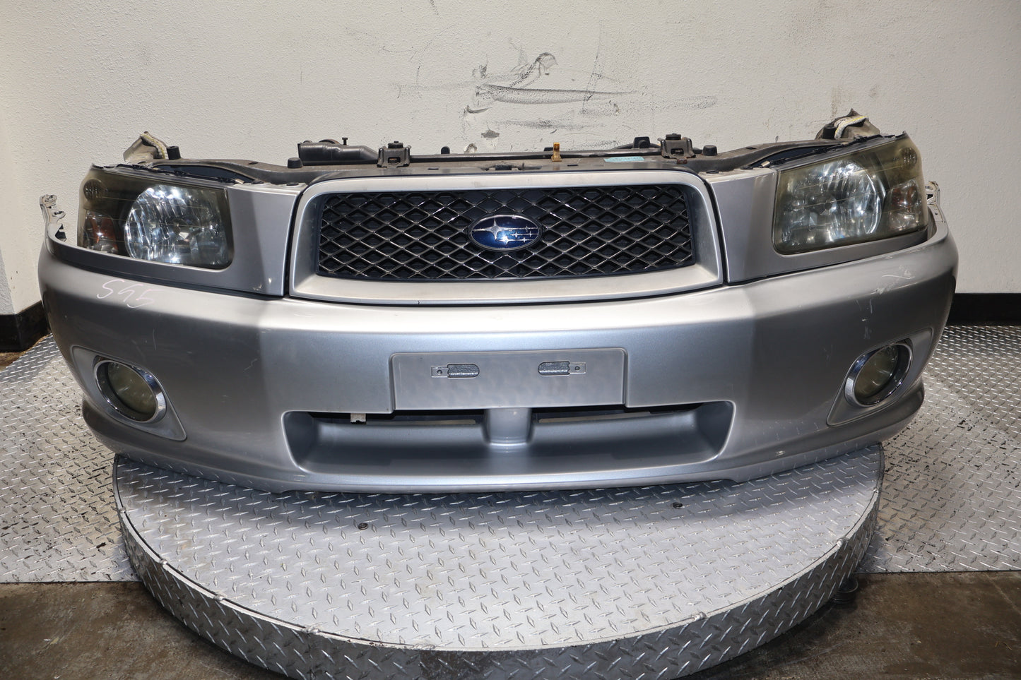 2003-2005 Subaru Forester XT SG5 Complete JDM Front End Nose Cut Assembly