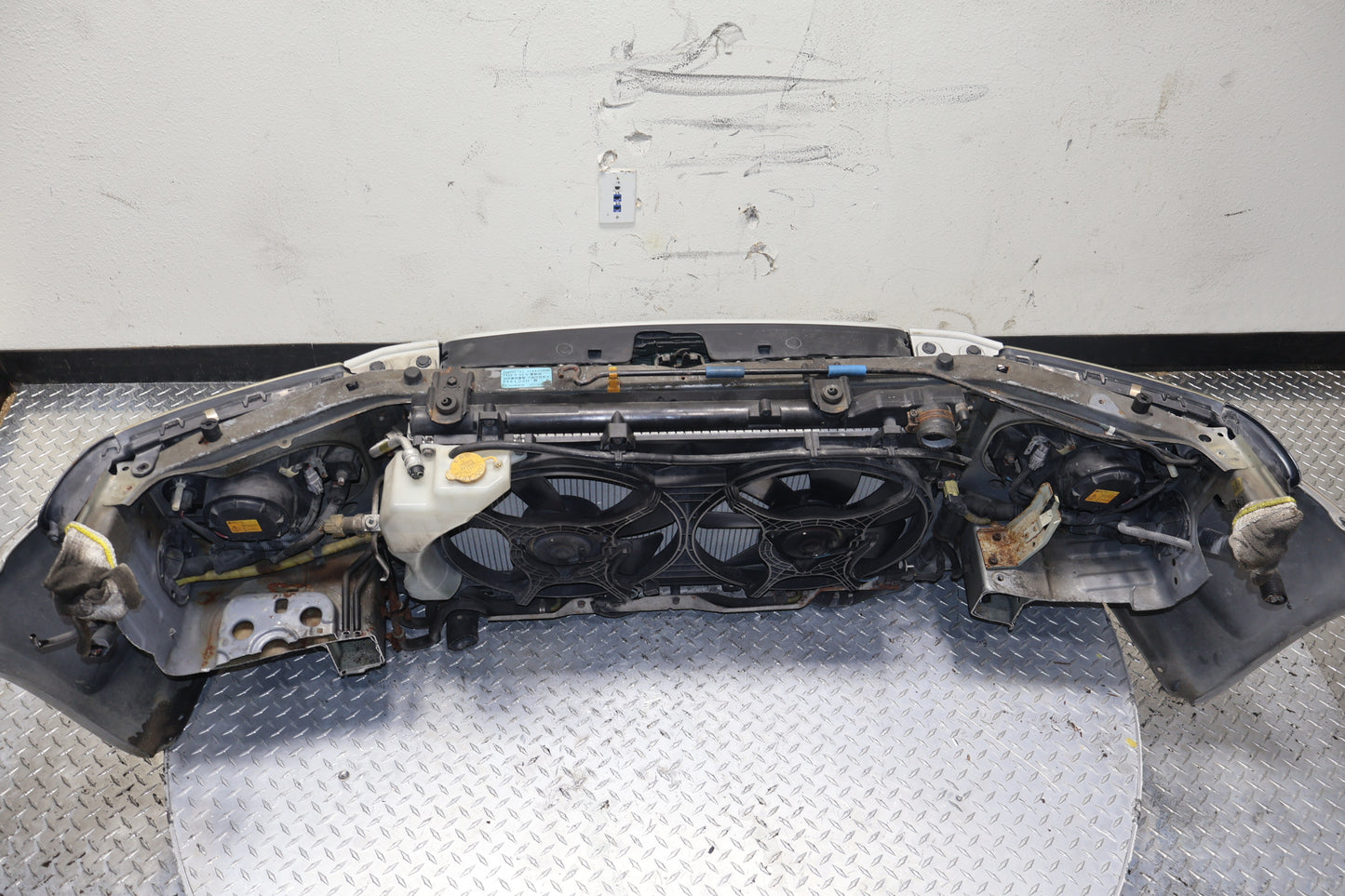 2003-2005 Subaru Forester XT SG5 Complete JDM Front End Nose Cut Assembly