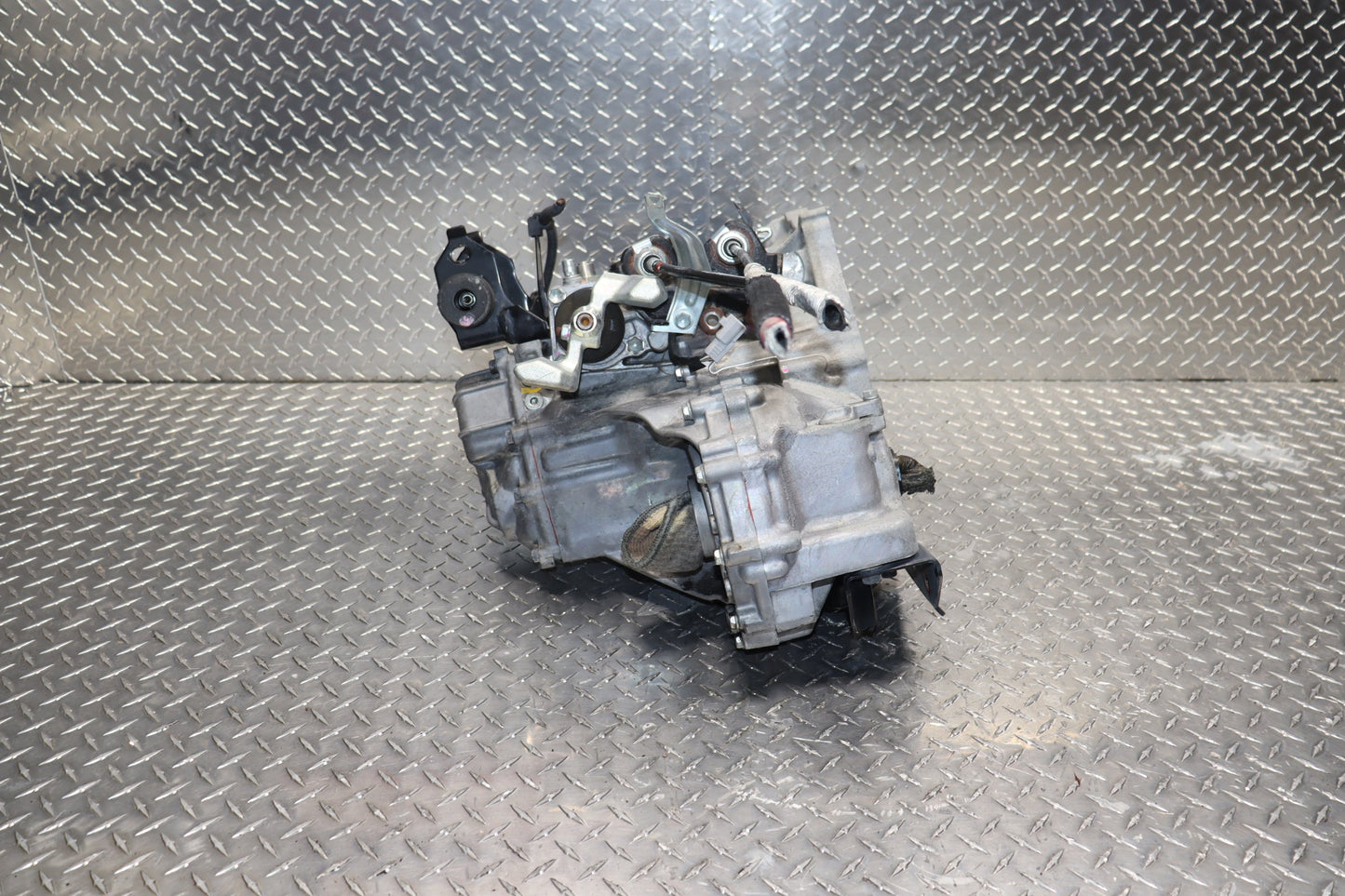 2005-2017 Toyota Yaris 5 Speed Manual Transmission JDM 1NZ-FE