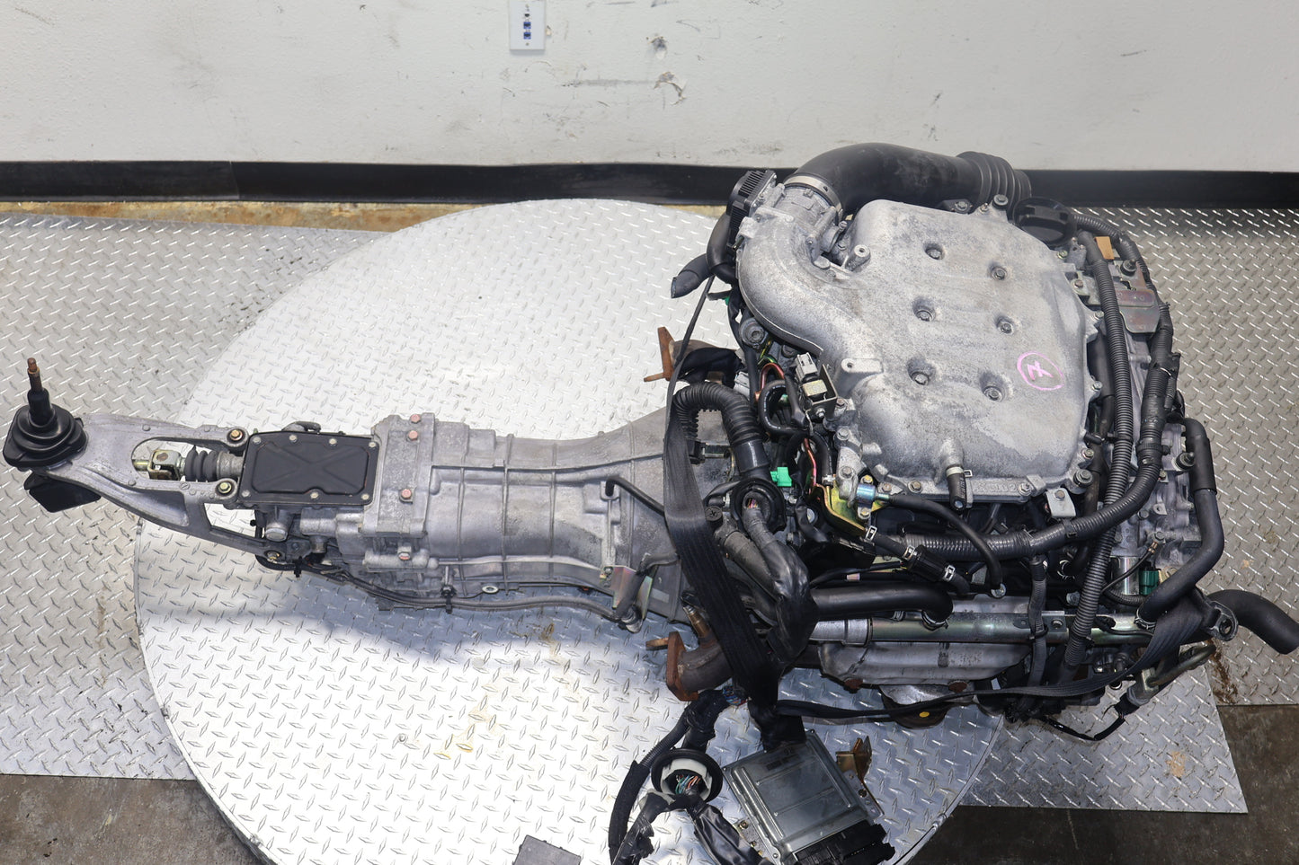 2005 2006 2007 Infiniti G35 / Nissan 350Z JDM VQ35DE 3.5L V6 DOHC Rev-Up Engine + CD009 6 Speed Manual Transmission