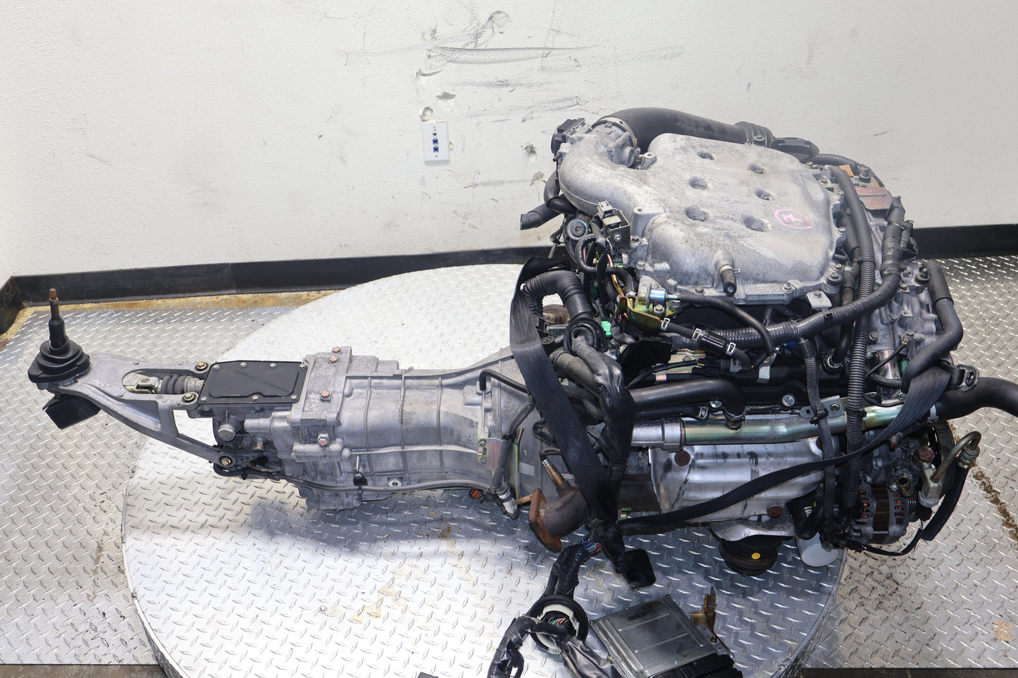 2005 2006 2007 Infiniti G35 / Nissan 350Z JDM VQ35DE 3.5L V6 DOHC Rev-Up Engine + CD009 6 Speed Manual Transmission