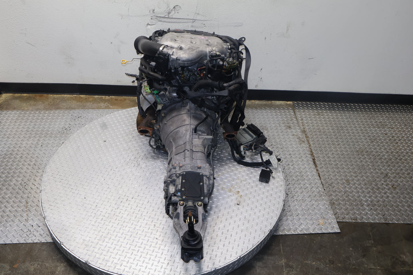 2005 2006 2007 Infiniti G35 / Nissan 350Z JDM VQ35DE 3.5L V6 DOHC Rev-Up Engine + CD009 6 Speed Manual Transmission