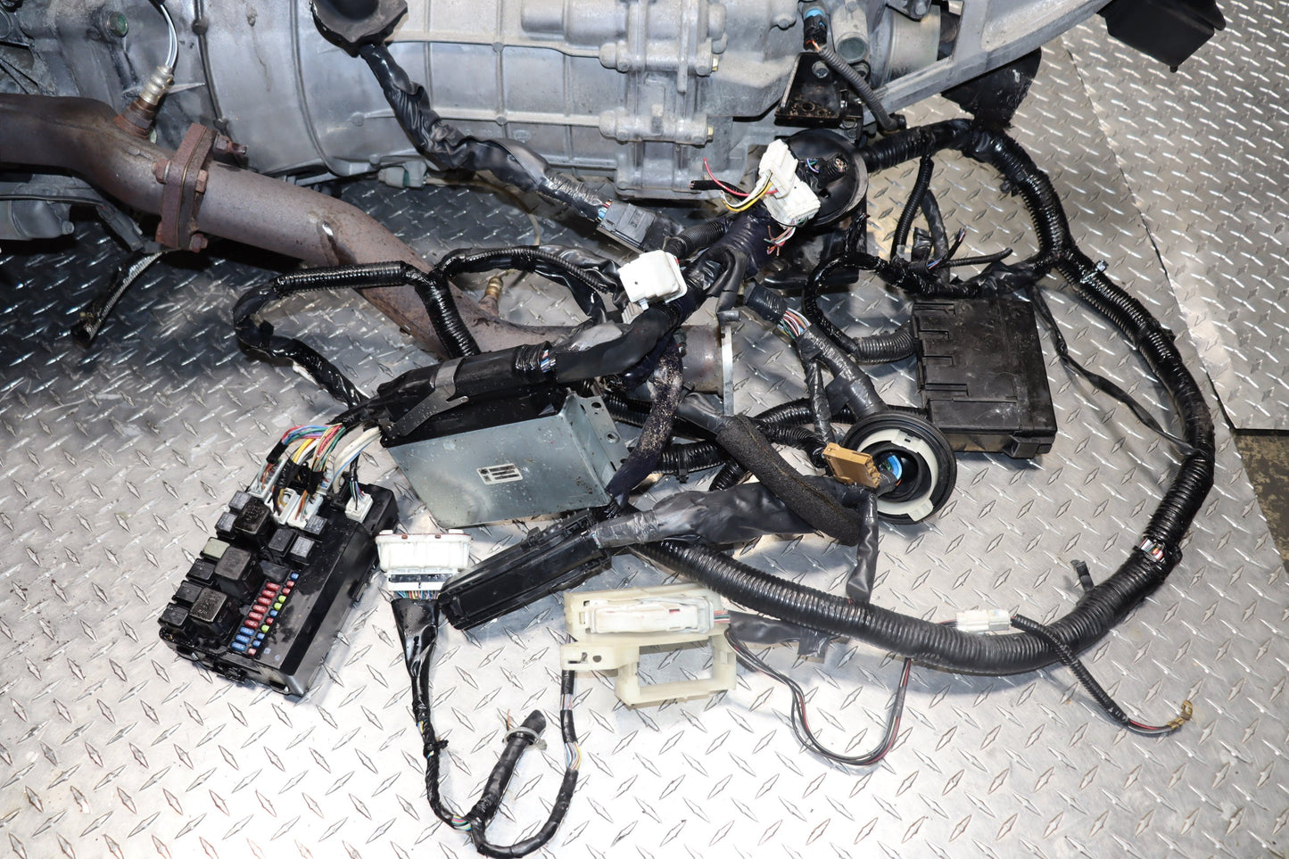 2003-2005 Nissan 350Z JDM VQ35DE 3.5L Engine & 6-Speed Transmission